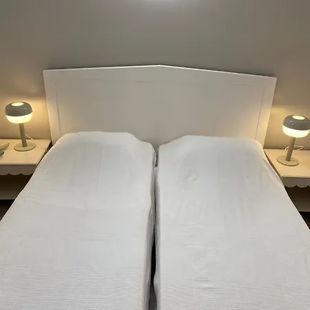 Belle Vue Piscine Parking A Pied * Πόρτο Βέκιο