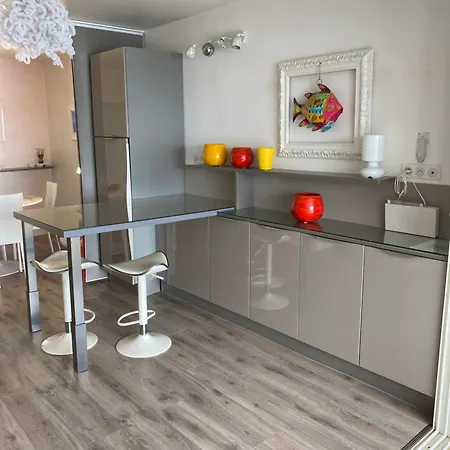 Belle Vue Piscine Parking A Pied Βίλα